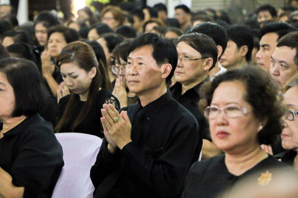 รพ.ชัยนาทนเรนทรร่วมพิธีบำเพ็ญกุศลสวดพระอภิธรรมถวายเป็นพระราชกุศล