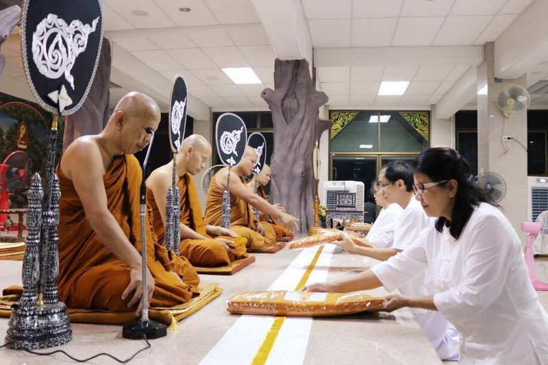 รพ.ชัยนาทนเรนทรจัดกิจกรรมปฏิบัติธรรมเพื่อถวายเป็นพระราชกุศล