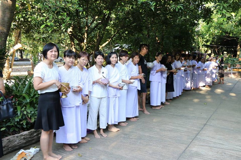 รพ.ชัยนาทนเรนทรจัดกิจกรรมปฏิบัติธรรม ถวายเป็นพระราชกุศล ในวันที่ 29 - 1 ธันวาคม 2559