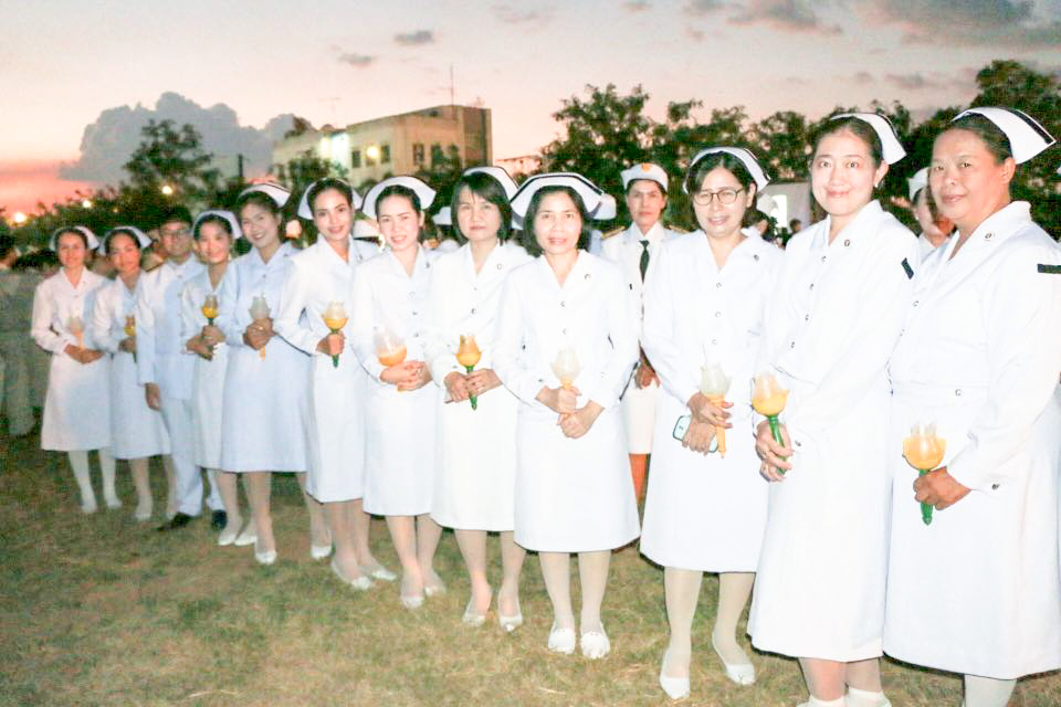 "เขื่อนเจ้าพระยา เขื่อนของพ่อหลวง โดย โรงพยาบาลชัยนาทนเรนทร"