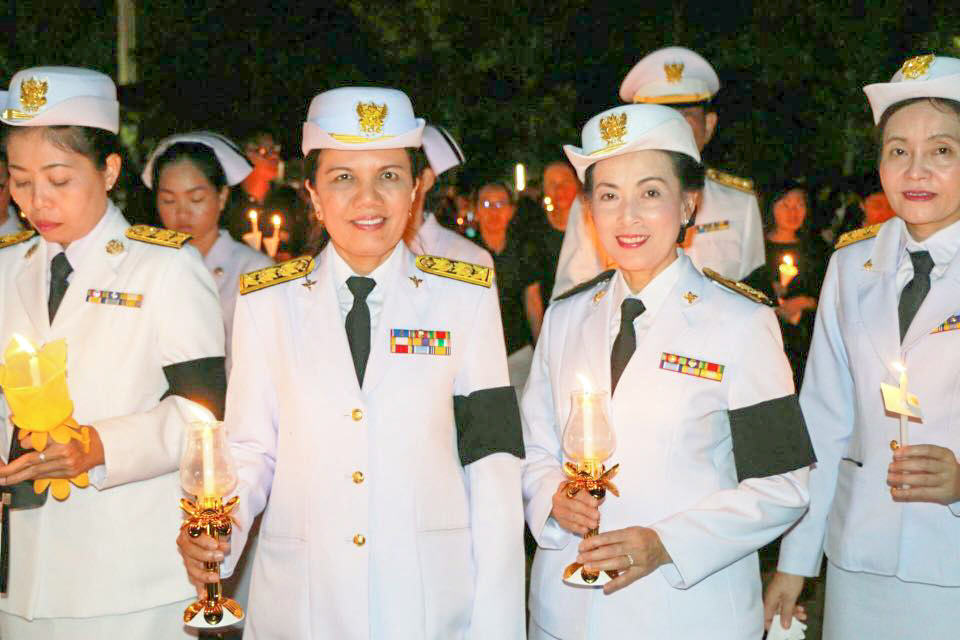 "เขื่อนเจ้าพระยา เขื่อนของพ่อหลวง โดย โรงพยาบาลชัยนาทนเรนทร"