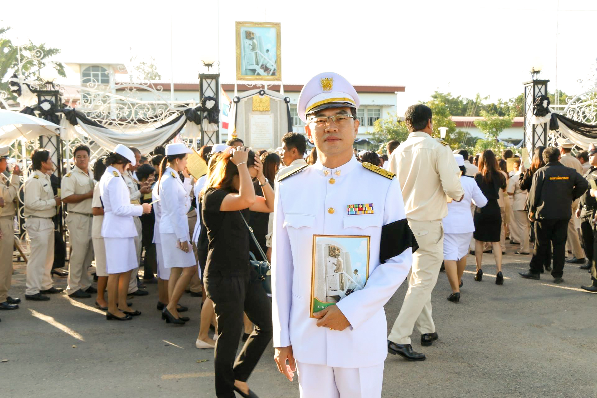 รพ.ชัยนาทนเรนทร "รวมพลังแห่งความภักดี"