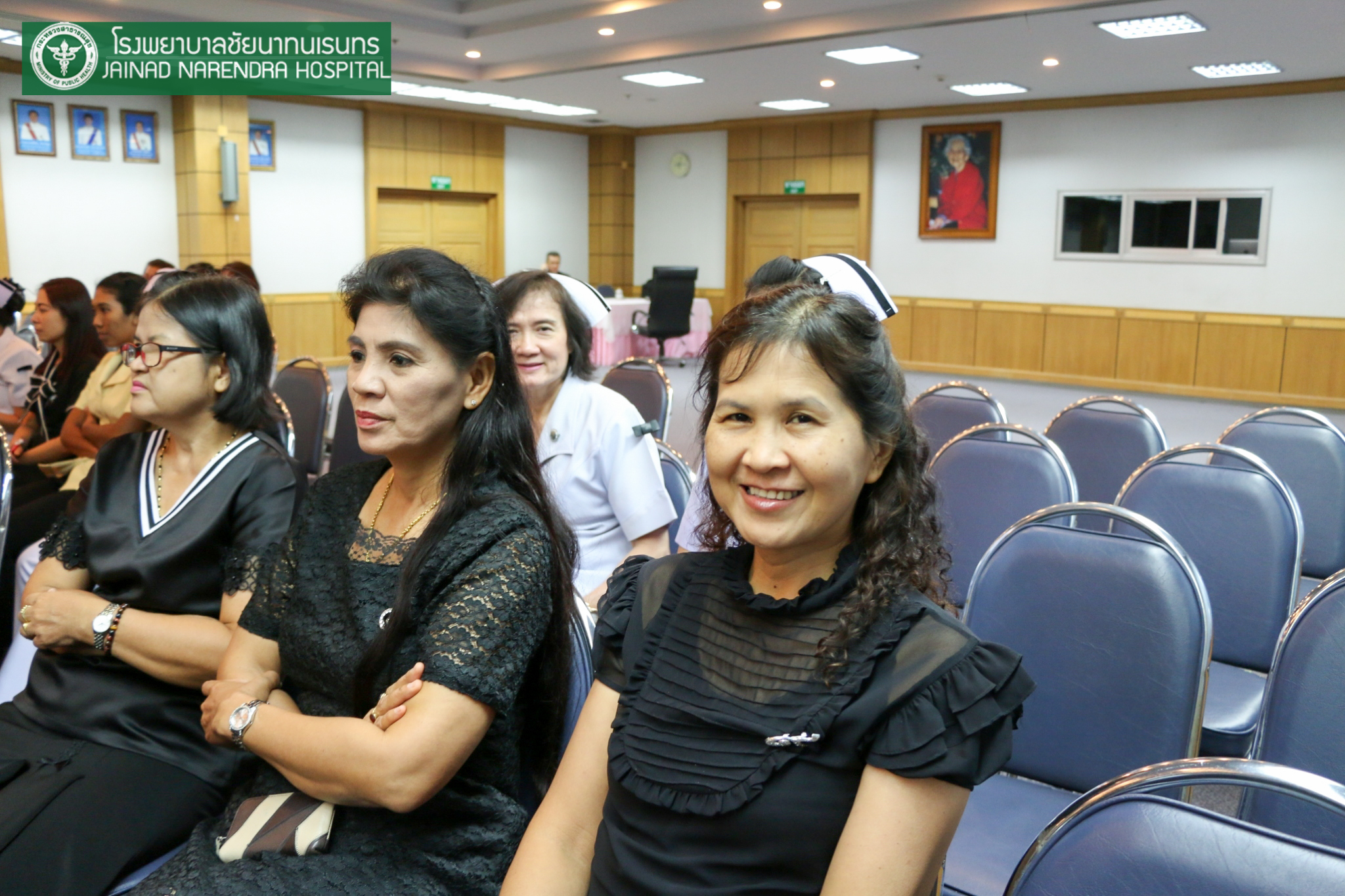 โรงพยาบาลชัยนาทนเรนทร จัดประชุมวิชาการ "ยุทธการตามล่าหาความสุข"|ตามล่าหาความสุขชัยนาท|ยุทธการตามล่าหาความสุข|รพ.ชัยนาทนเรนทร ยุทธการหาความสุข