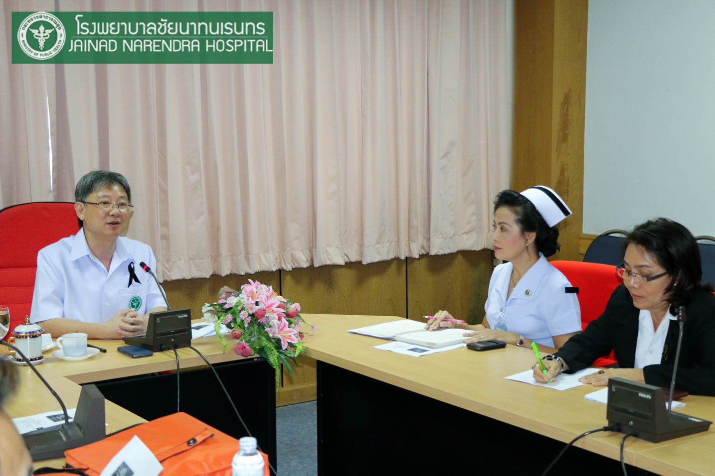 ผอ.รพ.ชัยนาทนเรนทร นำบุคลากรปรกาศเจตนารมณ์ "สุจริตตามรอยพ่อ ขอทำดีเพื่อแผ่นดิน"